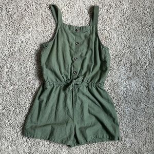 Girls Old Navy sleeveless romper size M (8)